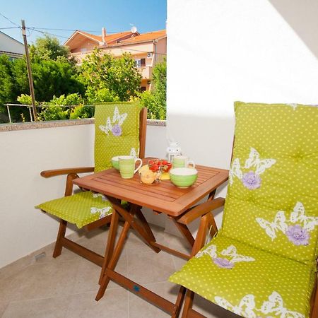 Apartment Zvone Baška Екстериор снимка