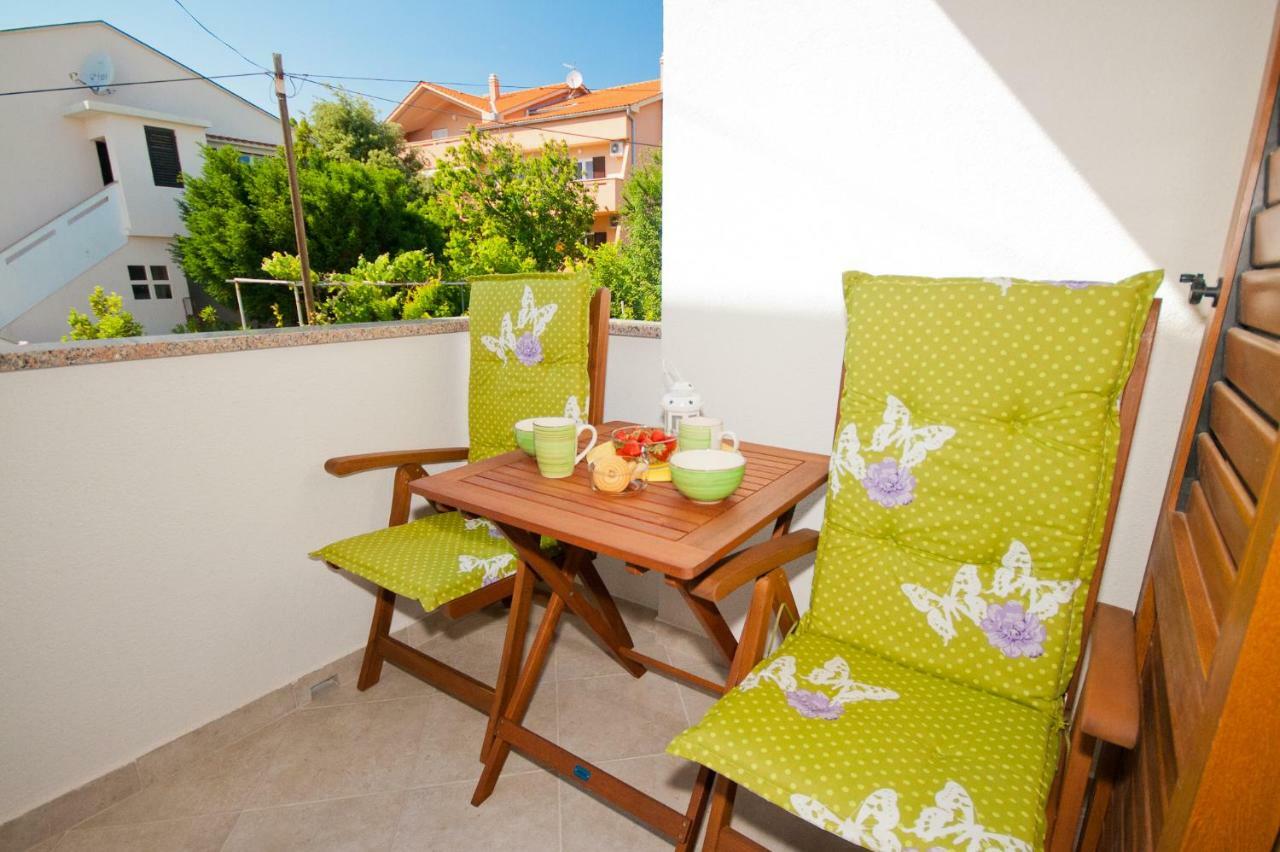Apartment Zvone Baška Екстериор снимка